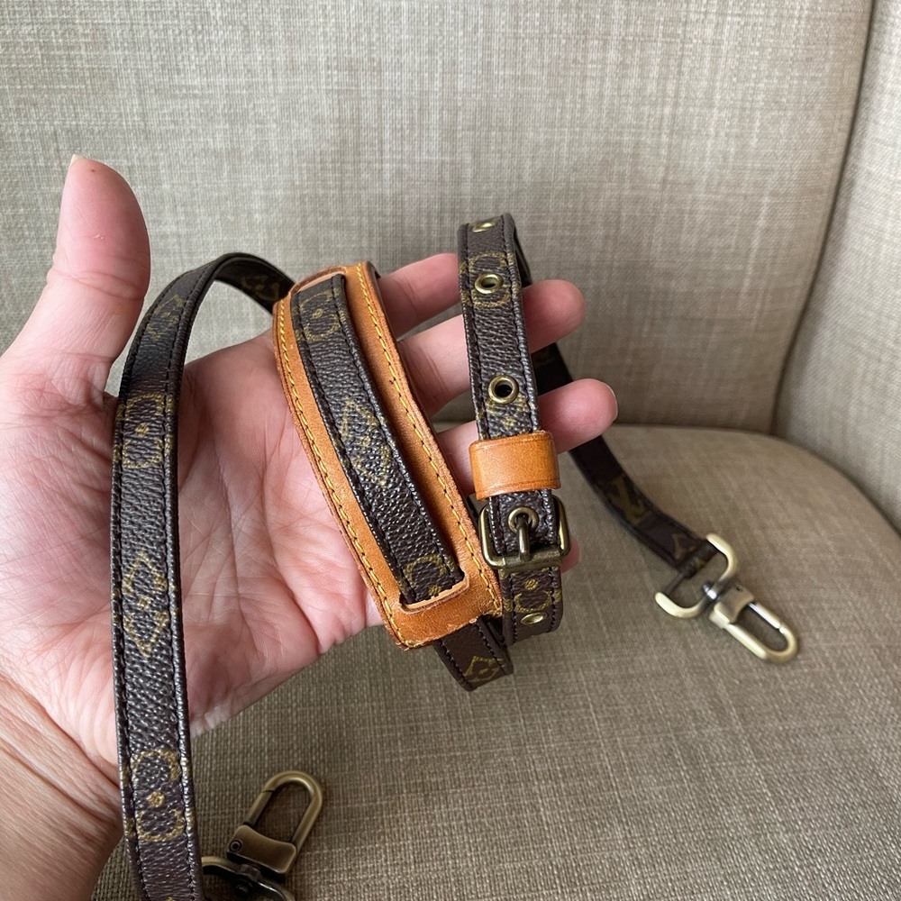 Authentic Louis Vuitton monogram crossbody strap - Picture 2 of 12